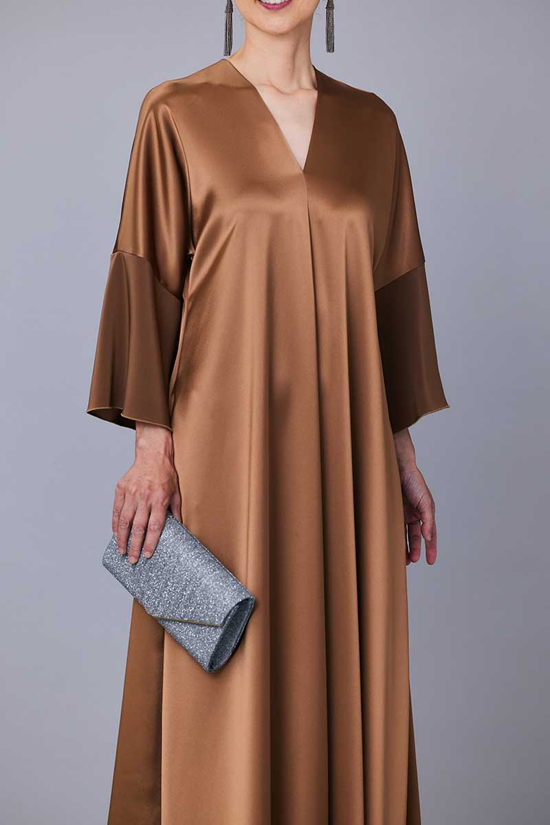 DAPHNE MILANO（ダフネ・ミラノ）の異素材ドッキング ミモレ丈ドレス
